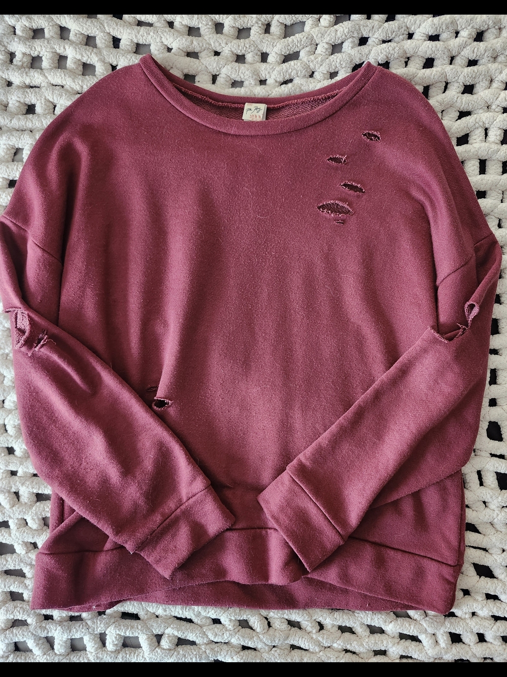 7th Ray Distressed Crewneck Sweater in Wine Red